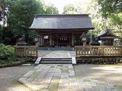 狭野神社正面の写真