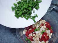 野菜を混ぜ合わせる