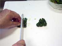 ほうれん草は細かく刻む